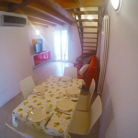 Al Mare - Agenzia Cocal *